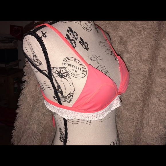 💕Maaji bikini top reversible small - Picture 4 of 7